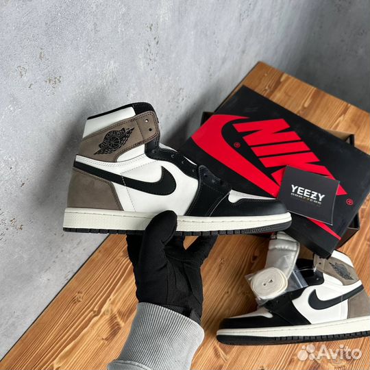 Nike Air Jordan 1 High OG “Dark Mocha”