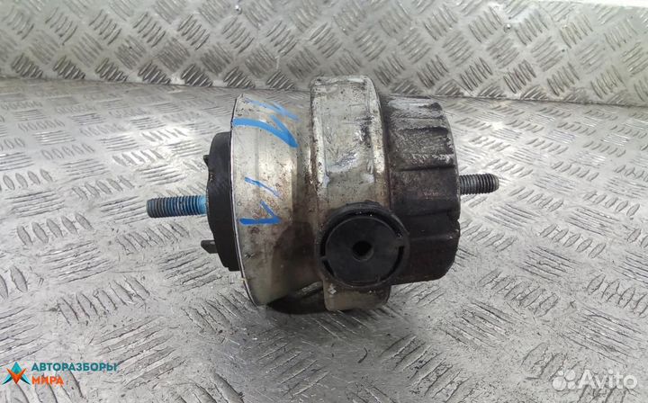 Подушка двигателя бензиновая Audi A6 4F/C6 2005