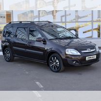 ВАЗ (LADA) Largus 1.6 MT, 2018, 222 331 км, с пробегом, цена 899 000 руб.