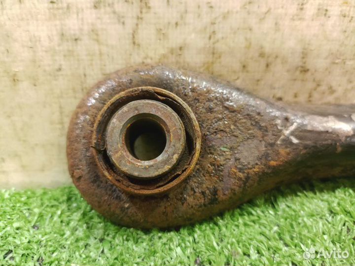 Рычаг подвески задний правый Volvo S40 седан 1.6