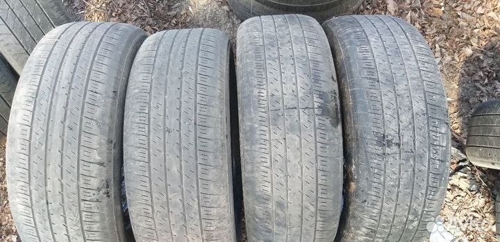 Bridgestone Dueler H/T 688 235/55 R19