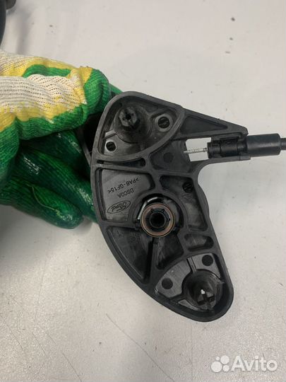 Focus 3 ручка открывания капота AM5116B626AB