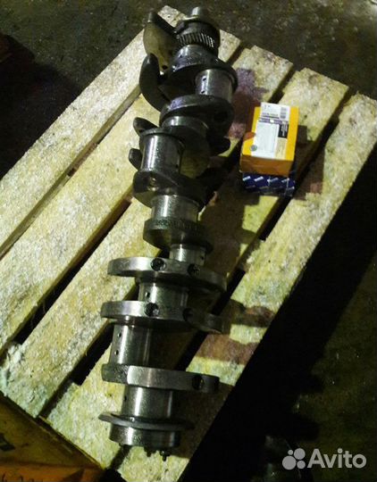 Коленвал на мотор ямз 7513