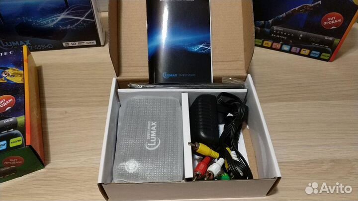 Эфирный тв приемник DVB T2 Lumax 555