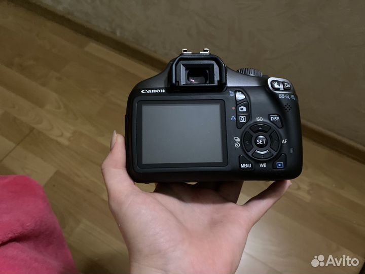 Зеркальный фотоаппарат canon eos 1100d