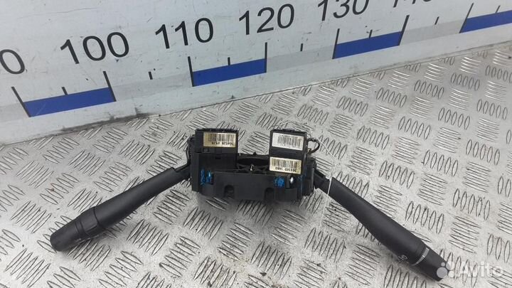 Переключатель поворотов подрулевой Nissan Primera