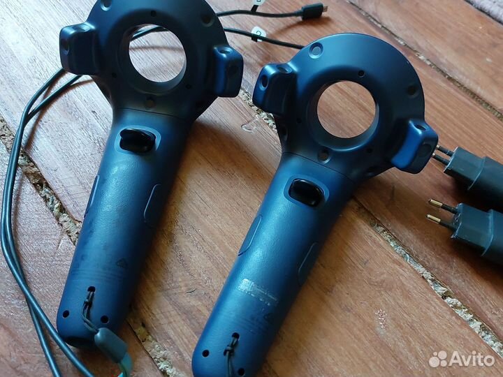Htc vive контроллеры