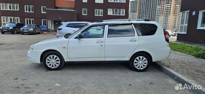 LADA Priora 1.6 МТ, 2011, 200 000 км