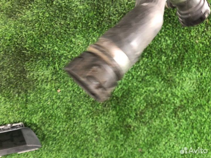 Патрубок радиатора Bmw 5 F10 N52B25 2011