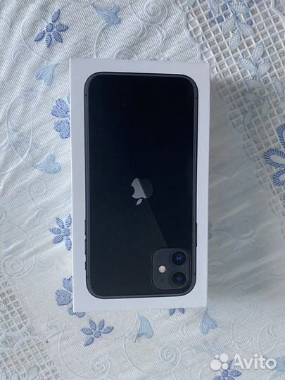 Коробка от iPhone 11