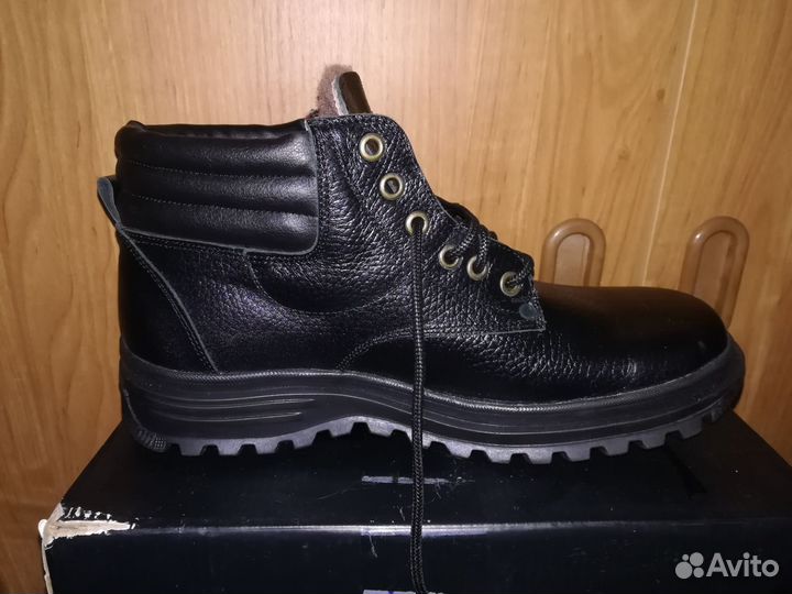 Ботинки мужские зимние 41 размер