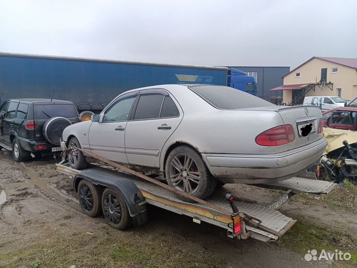 Mercedes 210 3.0 дизель