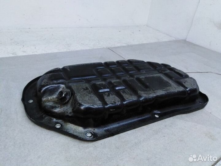 Поддон двигателя Ниссан