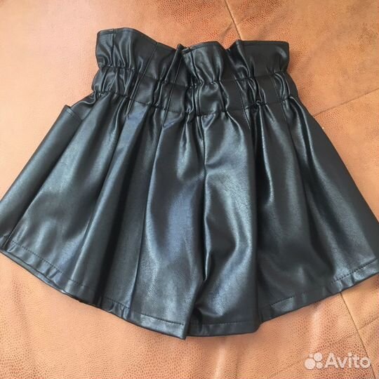 Шорты экокожа