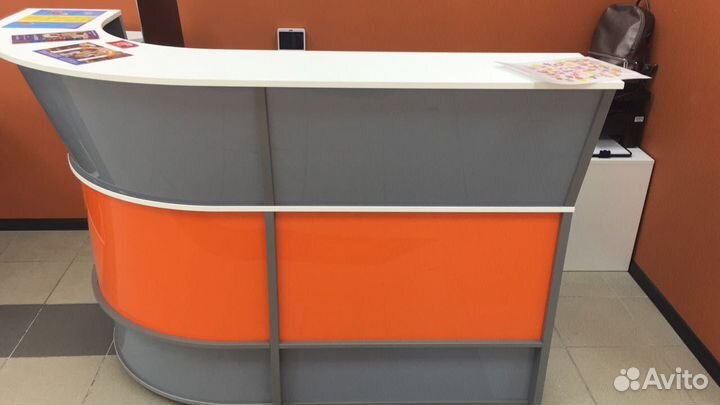 Веселый ресепшен для детского центра или школы обу