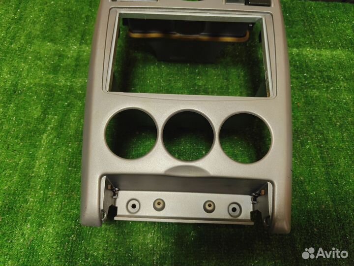 Центральная консоль LADA priora 2 din