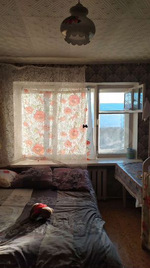 Комната 11 м² в 6-к., 4/4 эт.