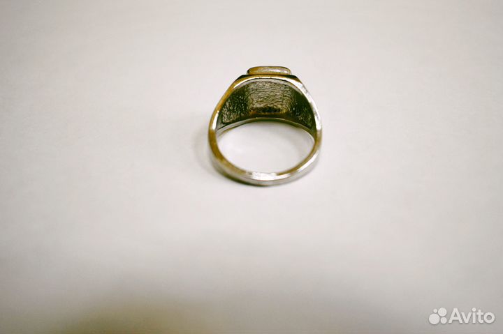 Серебряное кольцо