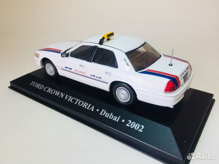 Ford Crown Victoria Taxi Dubai 1:43