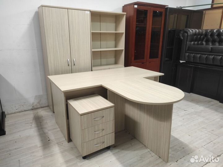 Кабинет руководителя Лидер (5 предметов). Новый