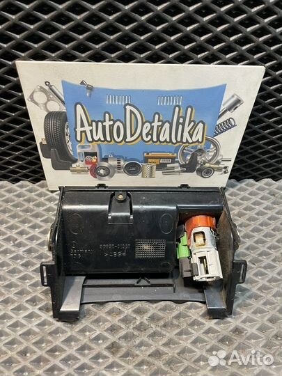 Пепельница передняя Volkswagen Passat B5