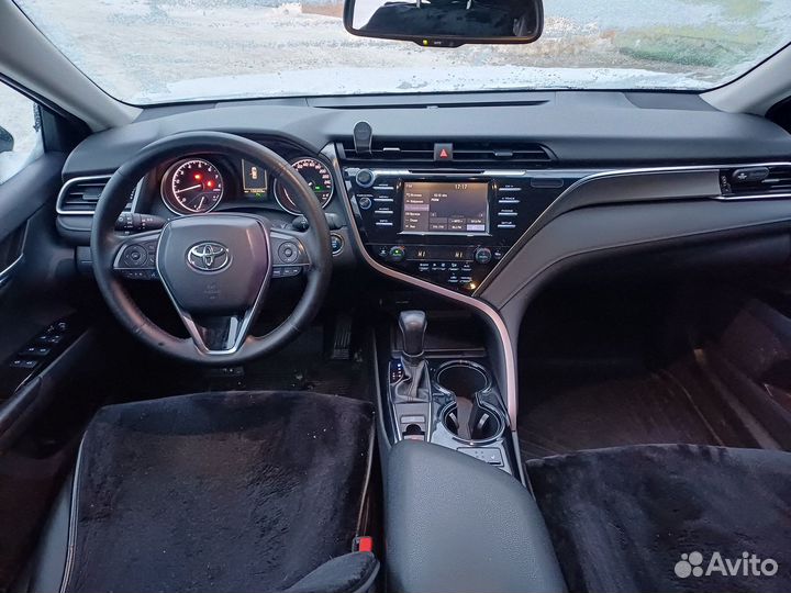 Аренда автомобиля Toyota Camry