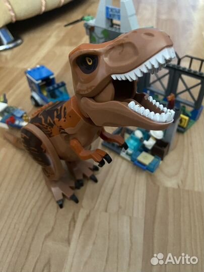 Набор лего Мир динозавров конструктор