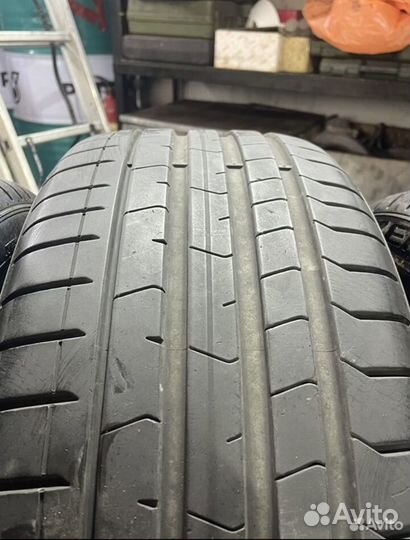 Pirelli P Zero PZ4 255/35 R19