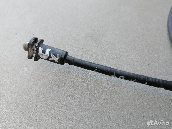 Трос капота VW Golf 3 1991-1997