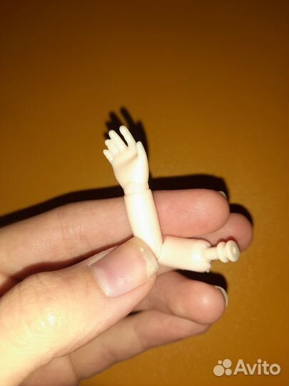 Запчасти от куклы шарнирные