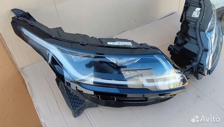 Range rover velar laser рест комплект фар