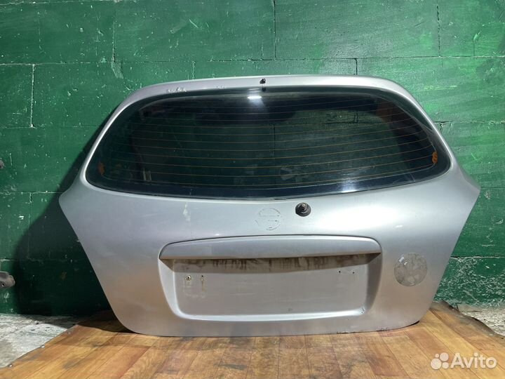 Крышка багажника Nissan Almera N16