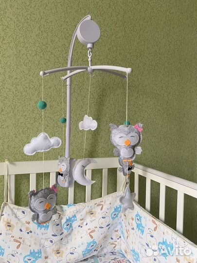 Мобиль на кроватку из фетра