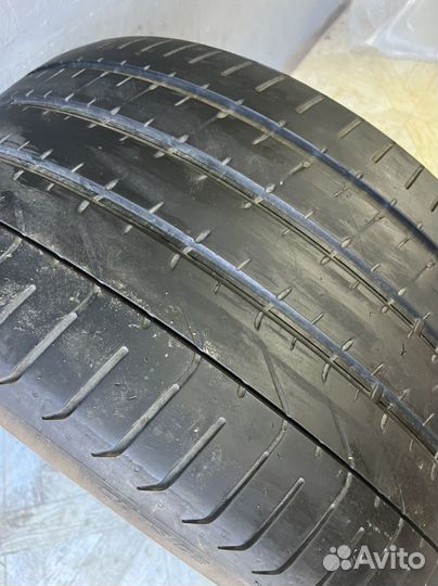 Pirelli P Zero 315/35 R21