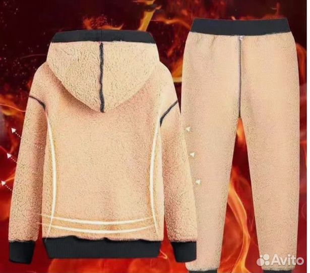 Комплект женской одежды