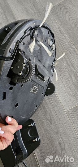 Робот пылесос с влажной уборкой моющий