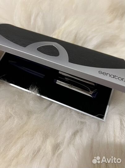 Ручка в футляре, 2шт в наличии. Ручка перо