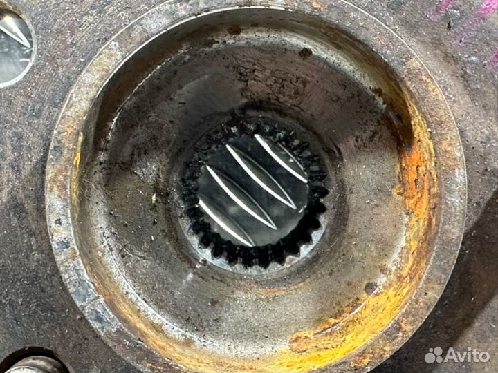 Ступица передняя Chrysler Voyager 4