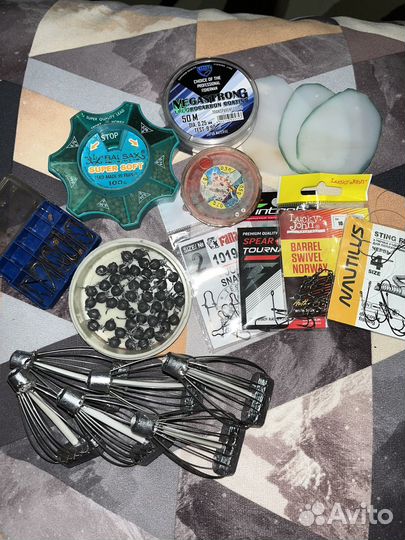 Набор для рыбалки и снасти