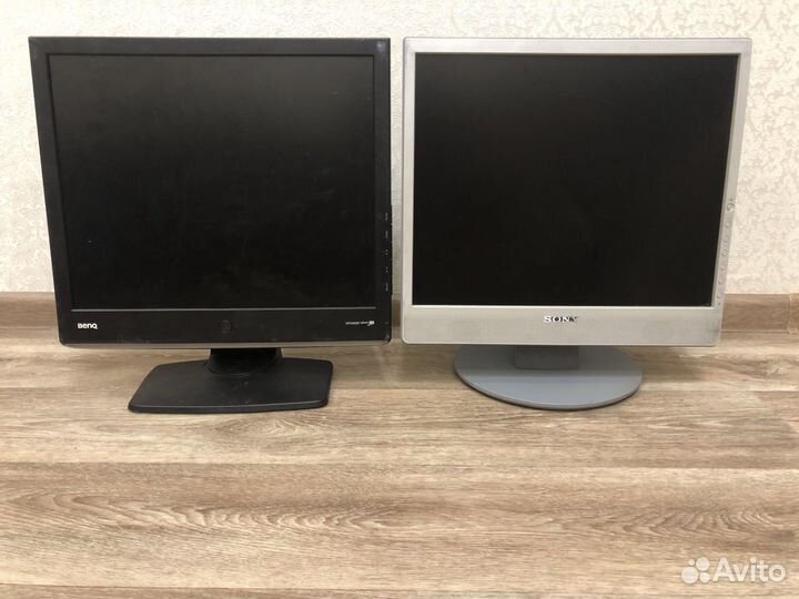 ЖК монитор 17