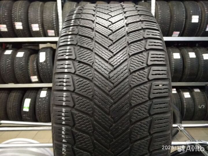 Michelin X-Ice Snow 245/45 R18 100H