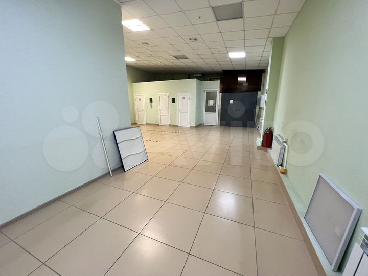 Торговая площадь, 1000 м²