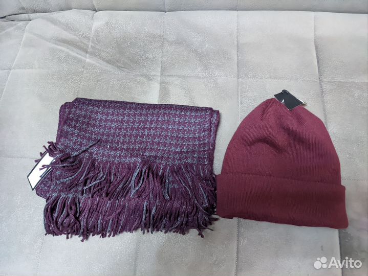 Шапка бордо и шарф фиолетовый