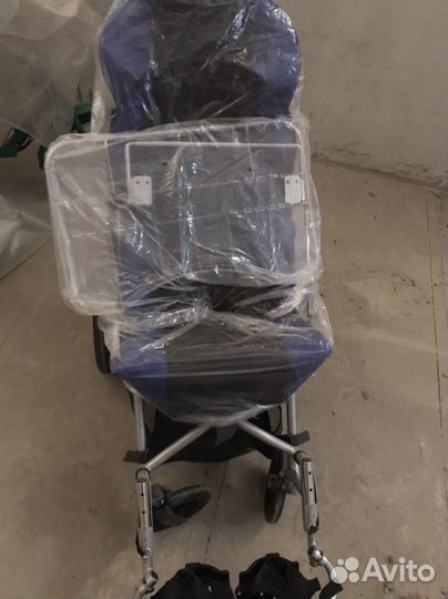Коляска для детей с дцп