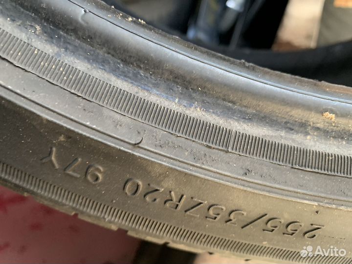 Triangle Sportex TSH11 255/35 R20