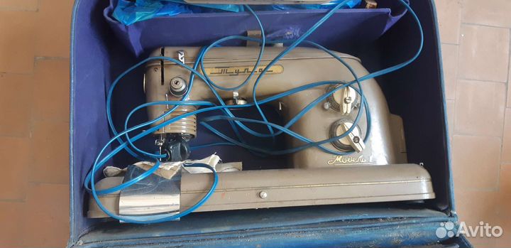 Швейная машинка