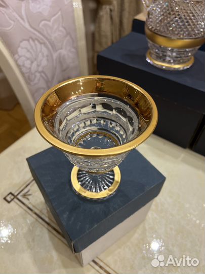 Маленькая вазочка