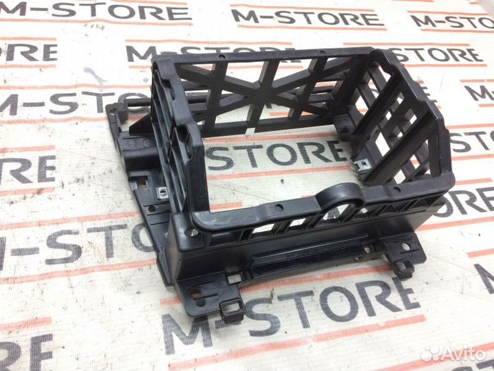 Рамка магнитолы Bmw 5-Series E60 M54B25 2003