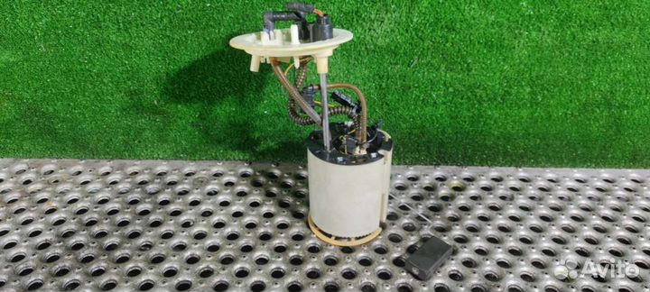 Колба в бак Audi A6 C6 (S6,RS6) 2004