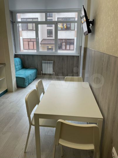 2-к. квартира, 47 м², 1/3 эт.